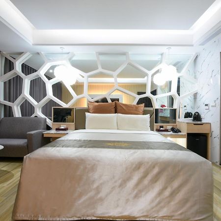 Zj Motel Hszincsu Kültér fotó